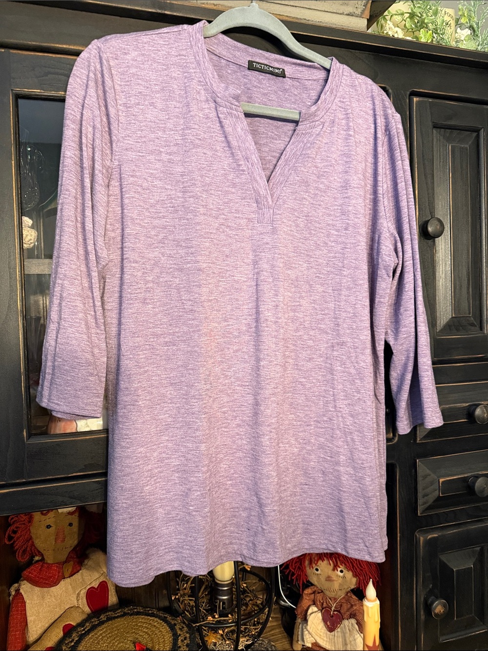 Lavender Split-Neck 3/4 Sleeve Women's Top